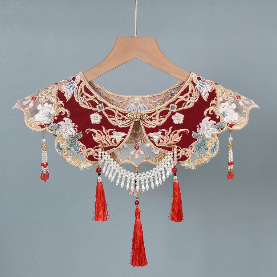 Beaded Red Cloud Collar, Chine - Beading review and price